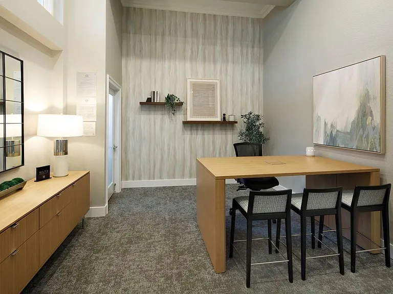 Leasing center