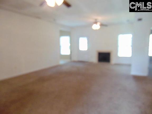 3rd image of 115 Stratford Pl