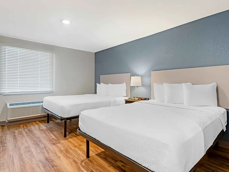 Studio Suite - 2 Queen Beds