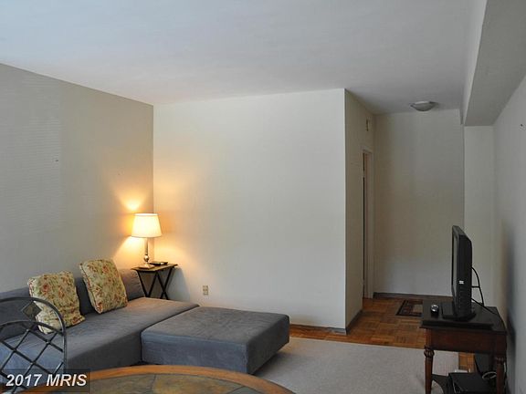 5th image of 1711 Massachusetts Ave NW #108