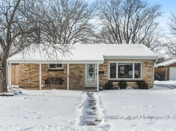 3322 Gilead Ave, Zion, IL 60099
