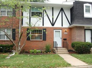 8322 Hadley St, Overland Park, KS 66212