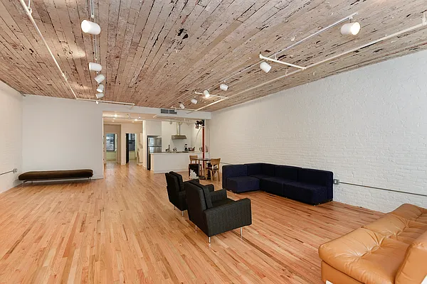 Rented by Corcoran | media 11