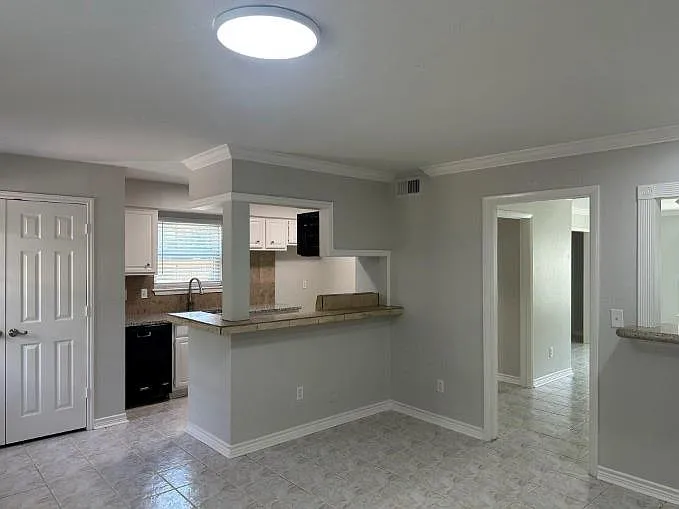 9202 Campbell Rd — Photo 6