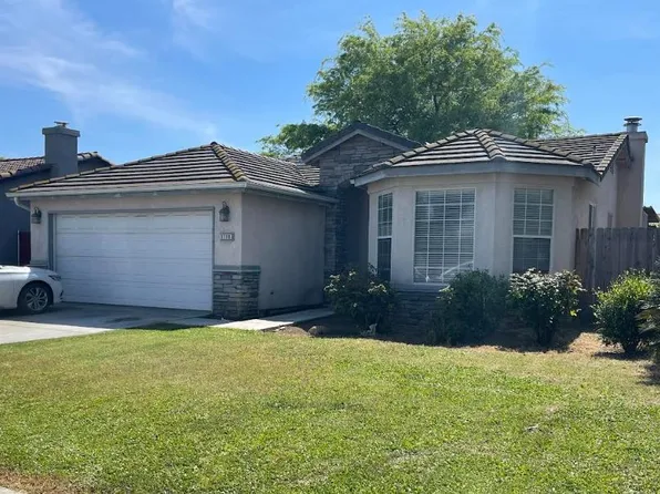5718 E Burns Ave, Fresno, CA 93727