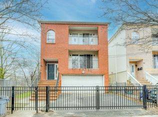 131 Schley St, Newark, NJ 07112