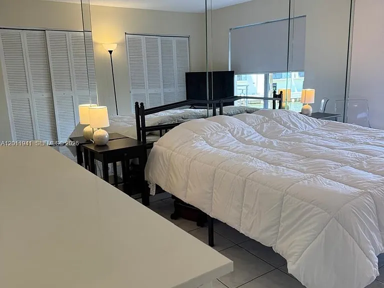 11111 Biscayne Blvd #2H — Photo 17