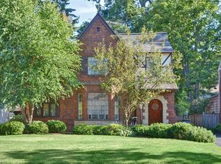 26823 Russell Rd, Bay Village, OH 44140