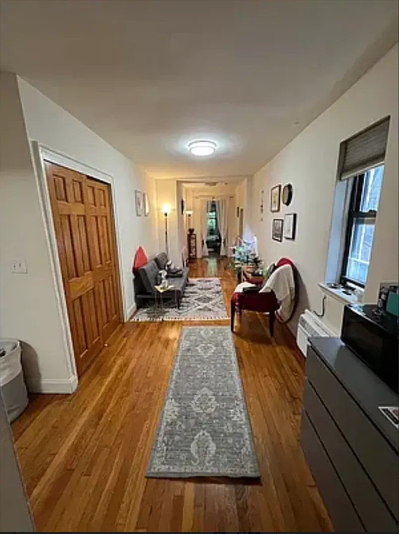 255 West 75th Street — Photo 1