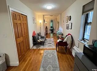 255 W 75th St APT 2D, New York, NY 10023