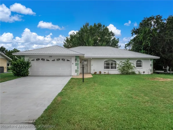 120 Honeycomb Ave, Lake Placid, FL 33852