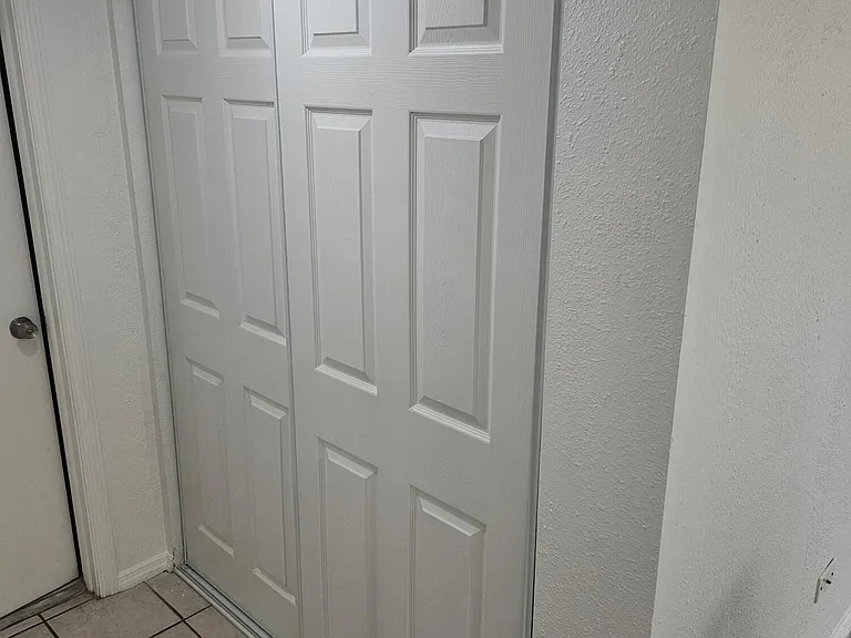 7860 NW 50th St #305 — Photo 11