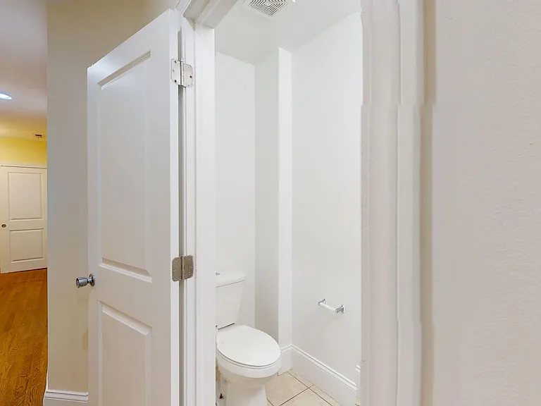 5111 S. Kimbark Avenue — Photo 28