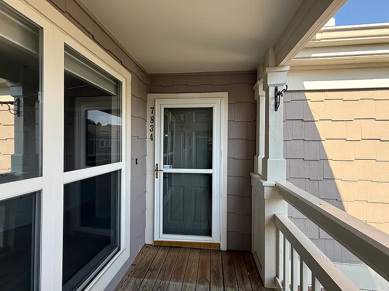 7834 Village Harbor Dr — Photo 8
