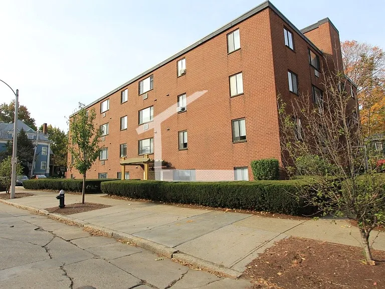 210 Babcock St #3 — Photo 7