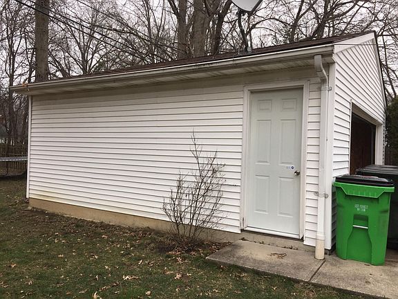 Garage side view