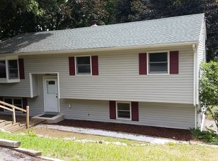 31 Brooklyn Mountain Rd, Hopatcong, NJ 07843