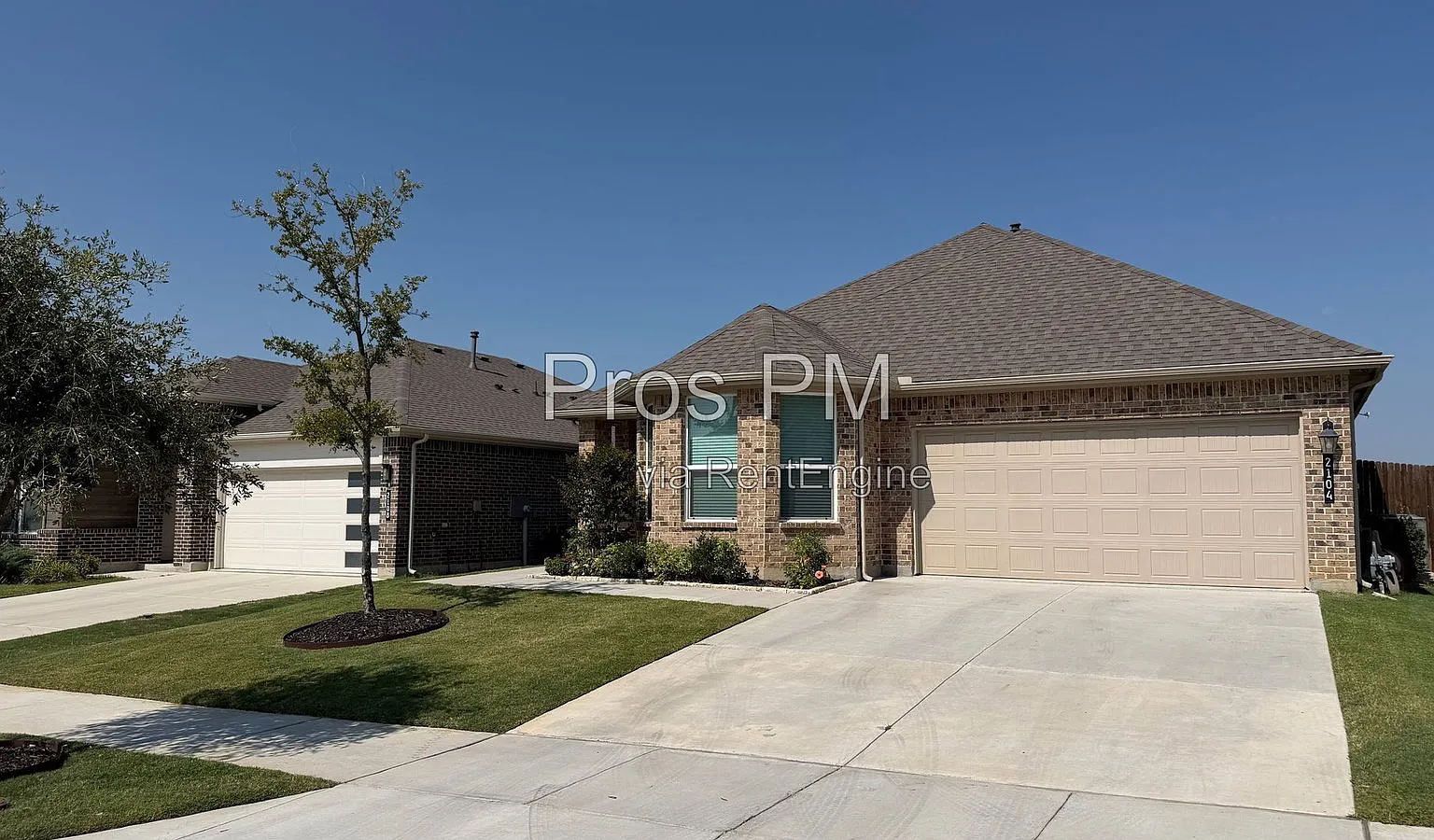 3 bed, 2.0 bath, 1574 sqft, $2,275 — Photo 2
