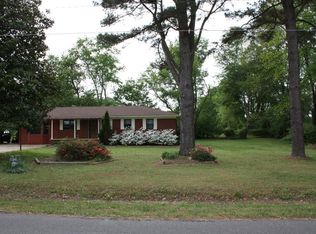 8221 Carrie Dr, Benton, AR 72019