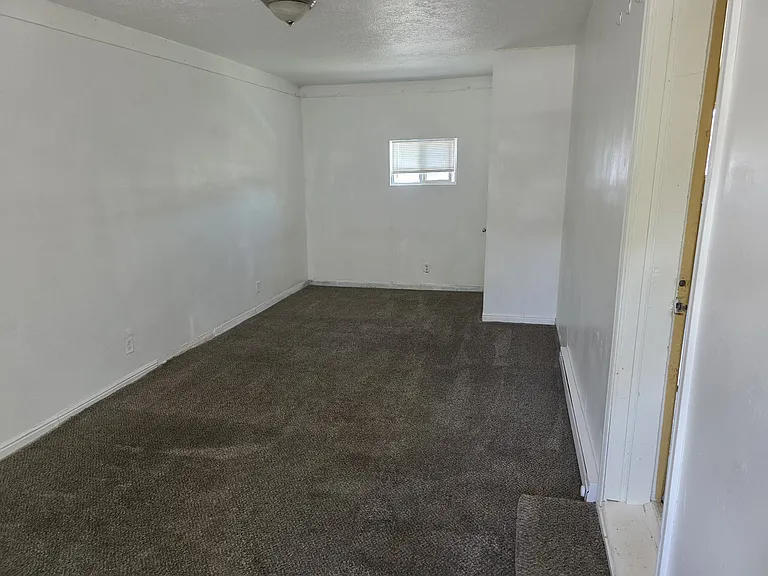 5041 S 4420 W — Photo 9
