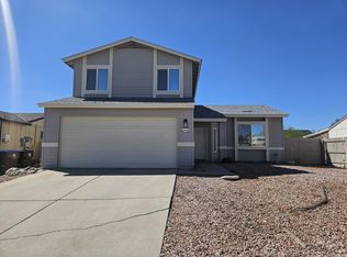 5861 N Moonbrook Rd, Tucson, AZ 85741