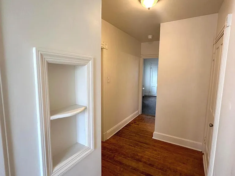 38 Wayside Ave #2 — Photo 27