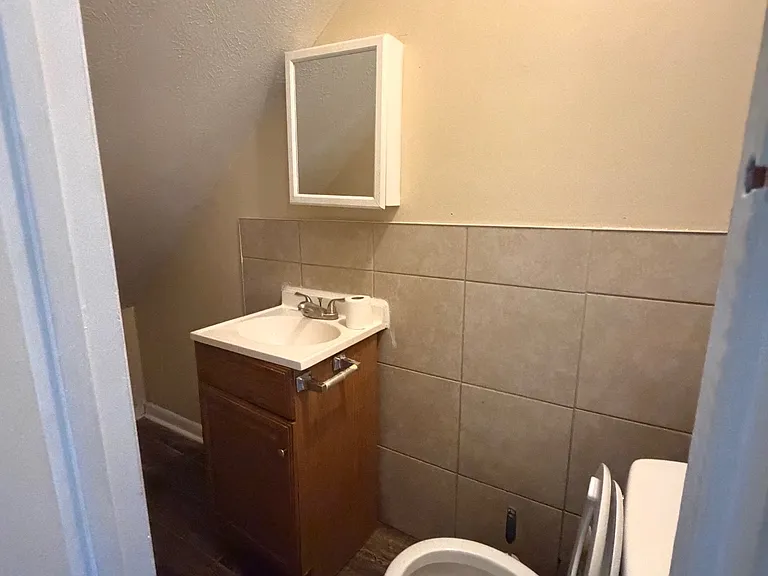 1016 Franklin St #3 — Photo 3