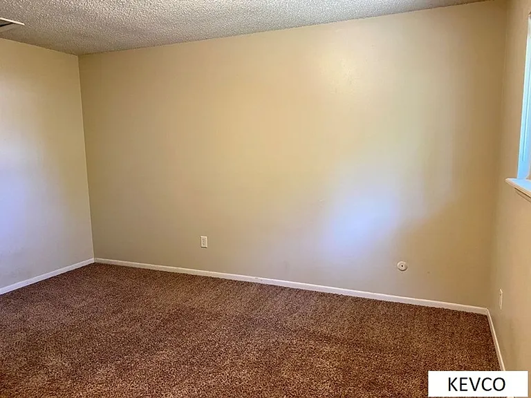 2506 Timber Ct — Photo 7