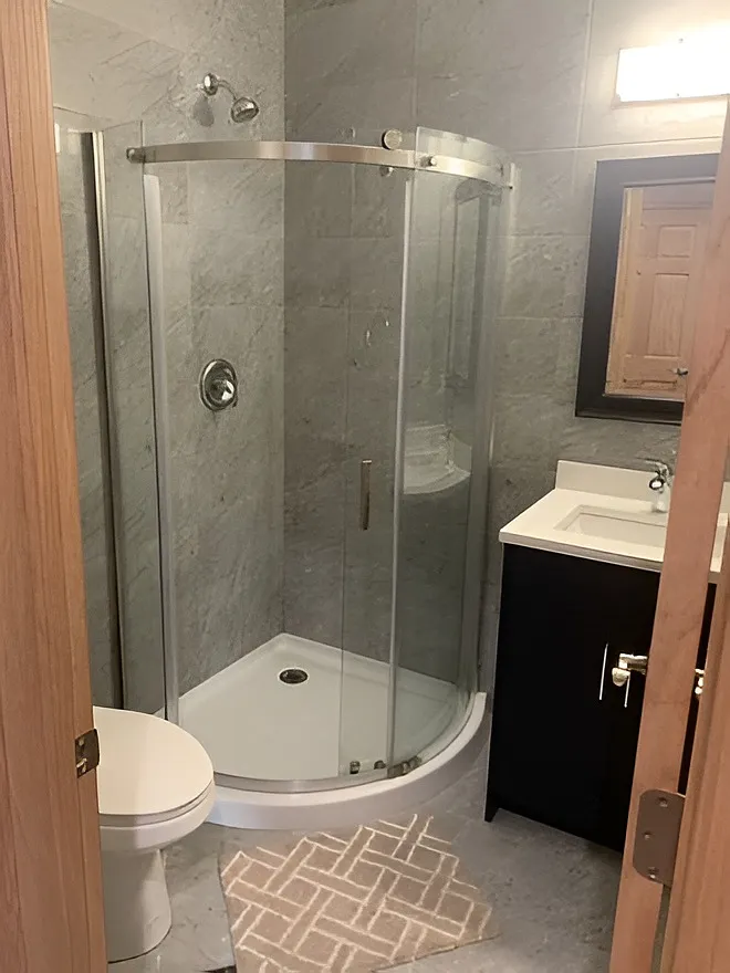 3 bed, $985 — Photo 3