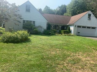 213 Meadow Dr, Johnstown, PA 15905
