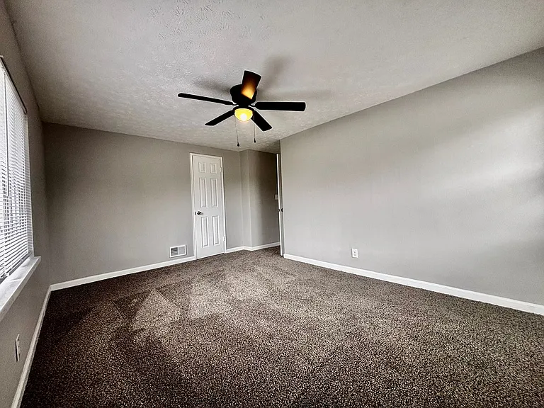 Maples Townhomes — Photo 27
