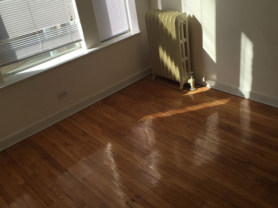 1st image of 439 E Oakwood Blvd Unit 54