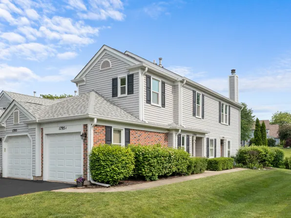 1795 Vermont Dr A #A, Elk Grove Village, IL 60007