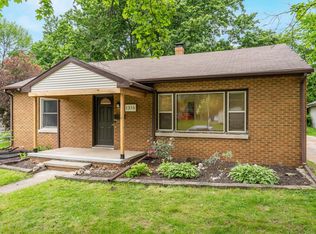 1316 E South River St, Appleton, WI 54915