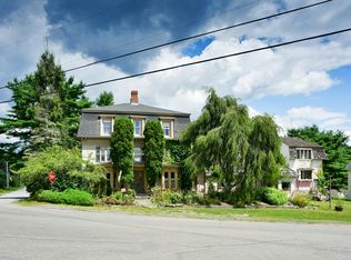 2 Back Shore Rd, Round Pond, ME 04564