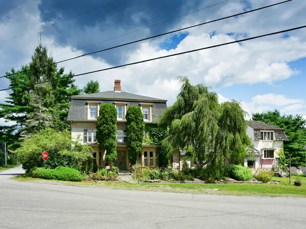 2 Back Shore Road, Bristol, ME 04564