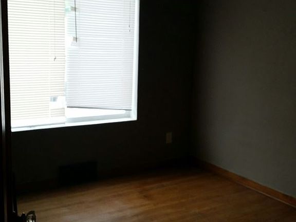 5th image of 3246 Nebraska St