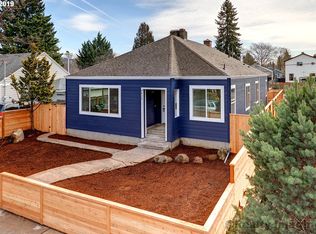 6830 SE Woodstock Blvd, Portland, OR