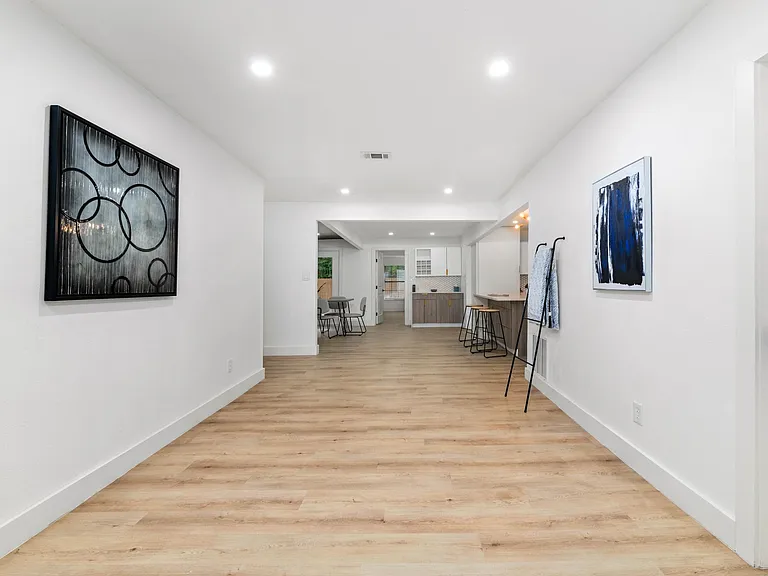 8328 Barbaree Blvd — Photo 5