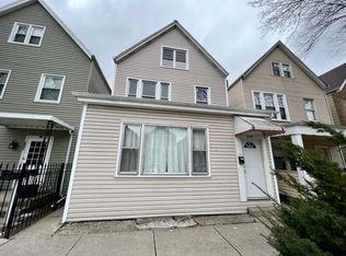2923 W 40th St, Chicago, IL 60632