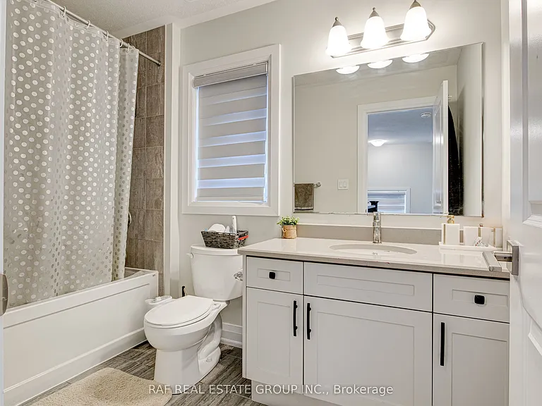 127 Ian Ormston Dr — Photo 34