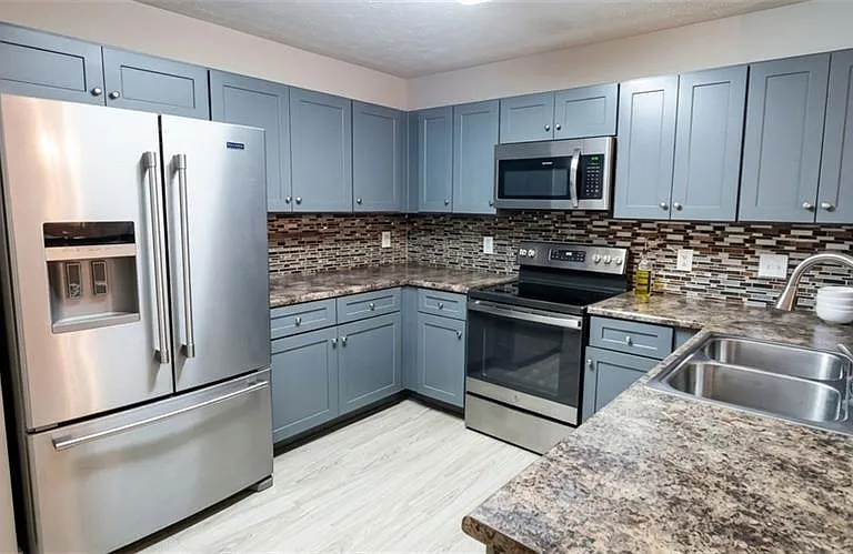 252 Tara Commons Dr — Photo 4