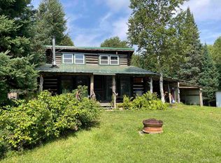 593 Sampson Rd, Wakefield, MI 49968