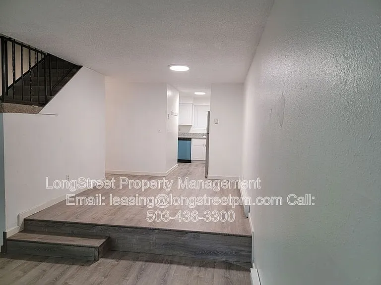 3151 N Shore Dr SE #2 — Photo 2