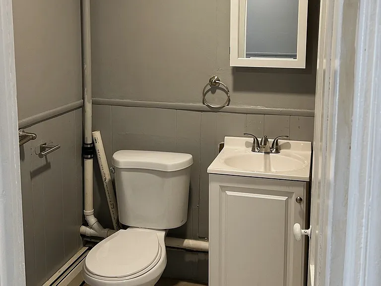 161-163 Washington St #3 — Photo 6