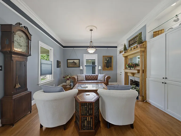 1308 Filmore St — Photo 12