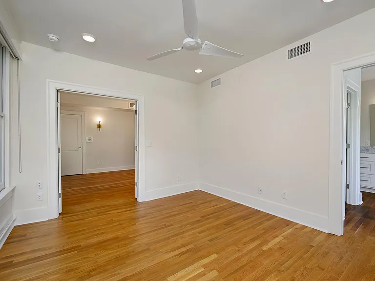 3513 Gillham Rd #1S — Photo 5