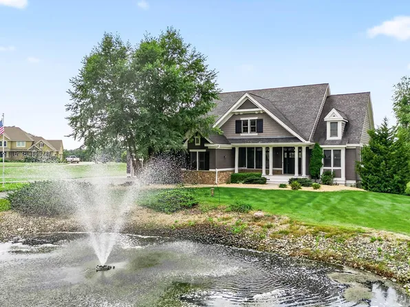 19082 Highview Ct, Prior Lake, MN 55372