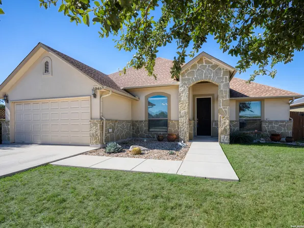 15617 FOX LN, Selma, TX 78154