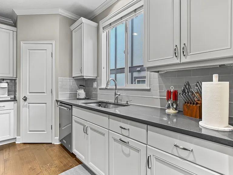 12365 NW Millford St — Photo 31